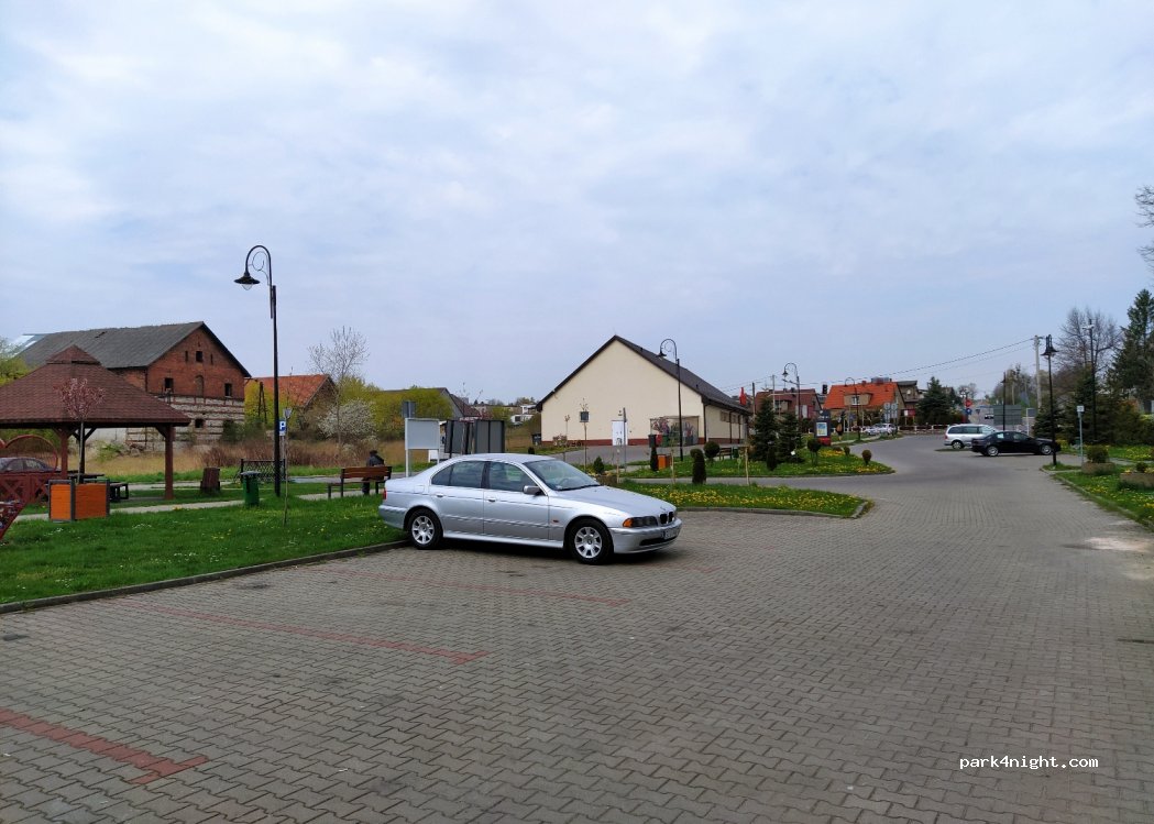 (42-289) Woźniki - 9 Dworcowa — foto 3