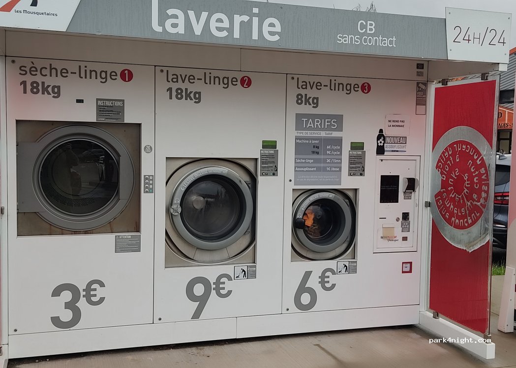 (13850) Gréasque - 9B ZA Les Pradeaux — foto 2