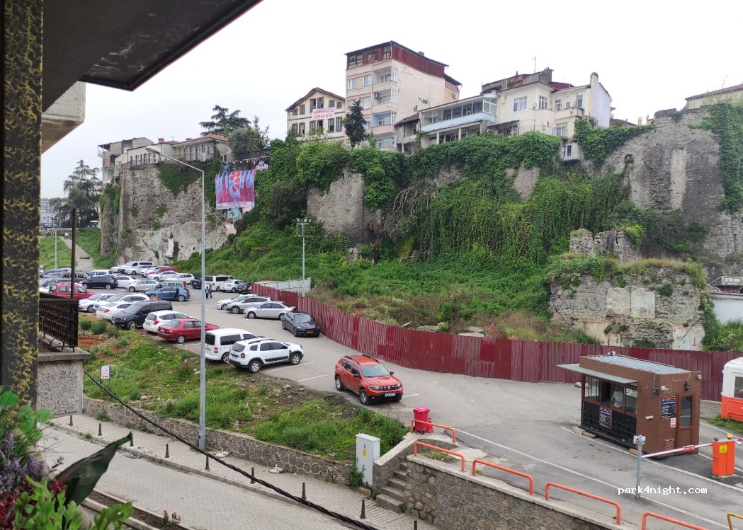 (61030) Trabzon - 54 Çizmecioğlu Sokak — foto