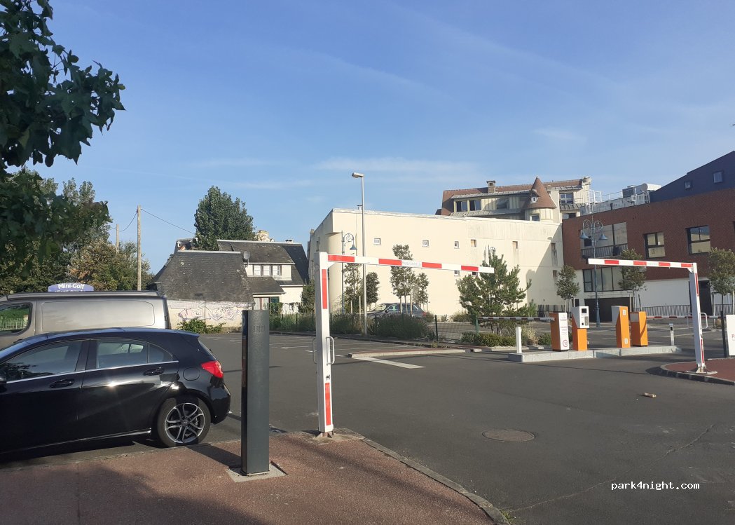 (14640) Villers-sur-Mer - 4 Rue du Lieutenant Fernand Fanneau — foto