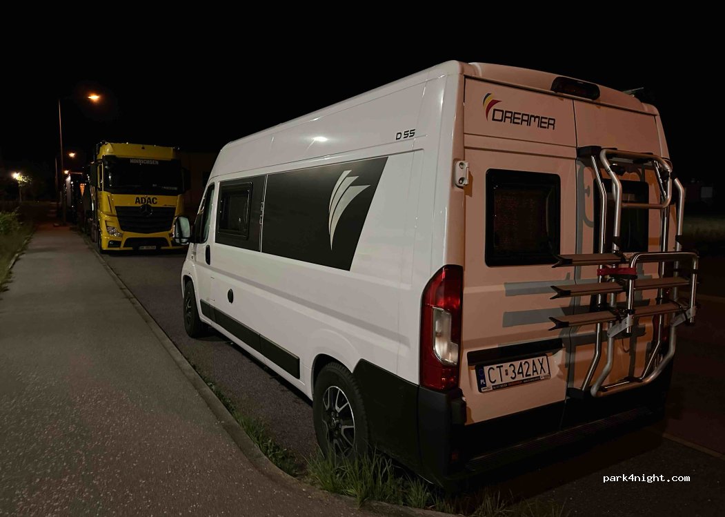 (01259) Dresden - 9 Sporbitzer Ring — foto 2