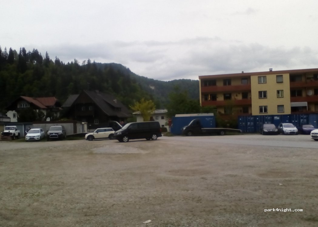 (6330) Weissach - 13 Doktor-Karl-Erlacher-Straße — foto 2