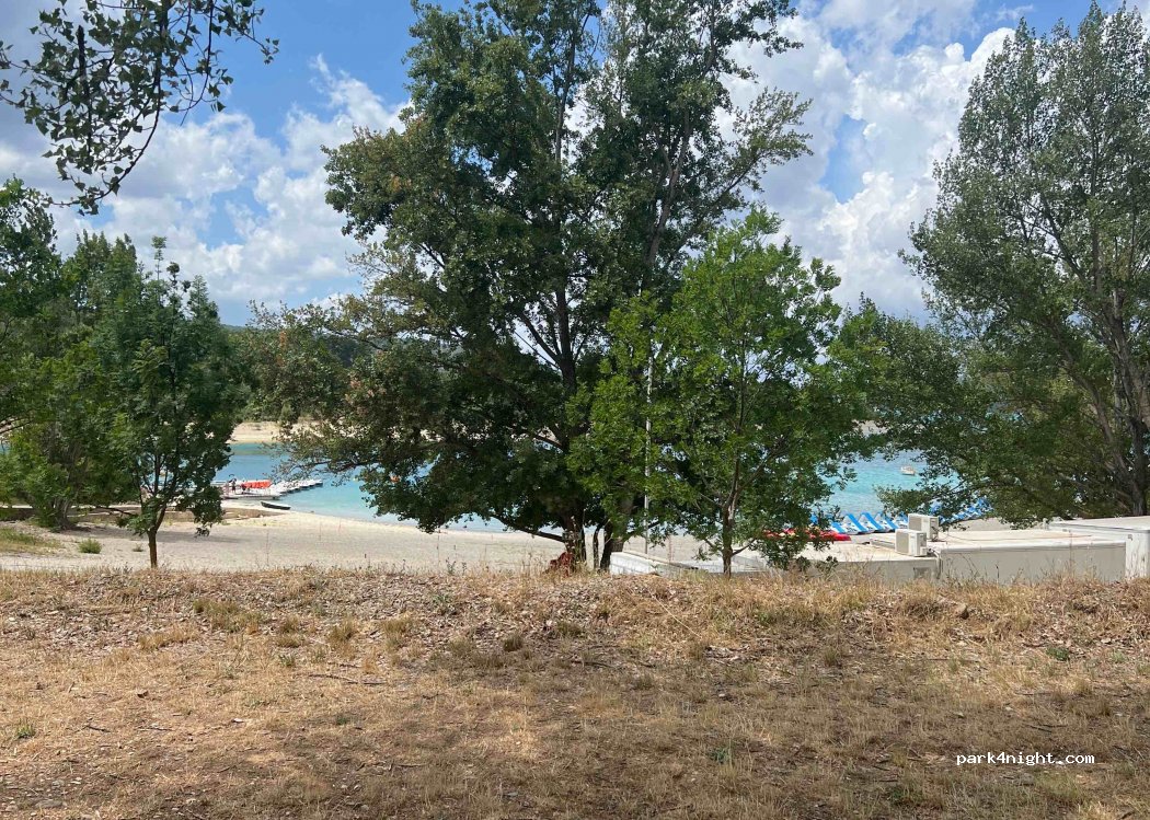 (83630) Les Salles-sur-Verdon - Margaridon — foto 2