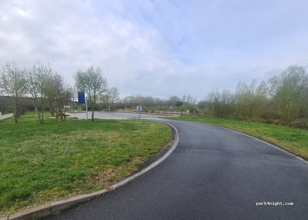 (72220) Saint-Mars-d'Outillé - — foto 3