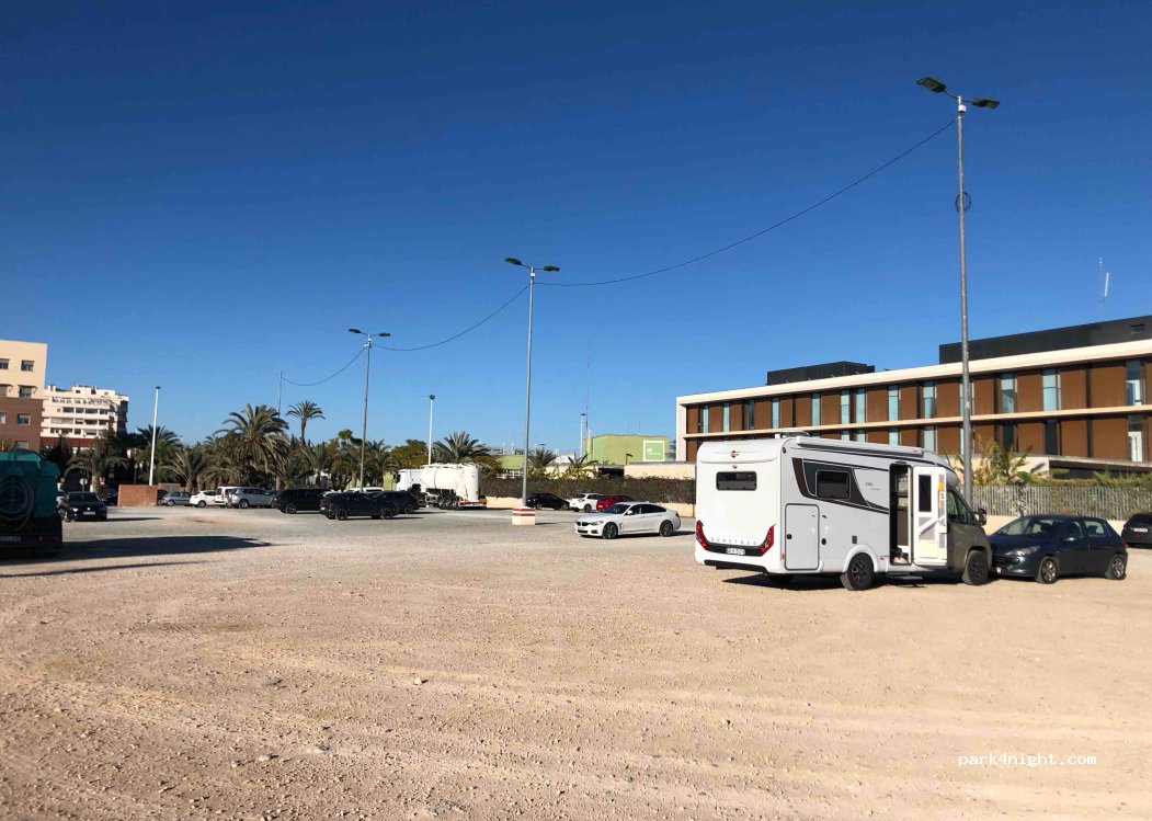 (03202) Elx - 10 Carrer José Antonio Cañete Juárez — foto 3