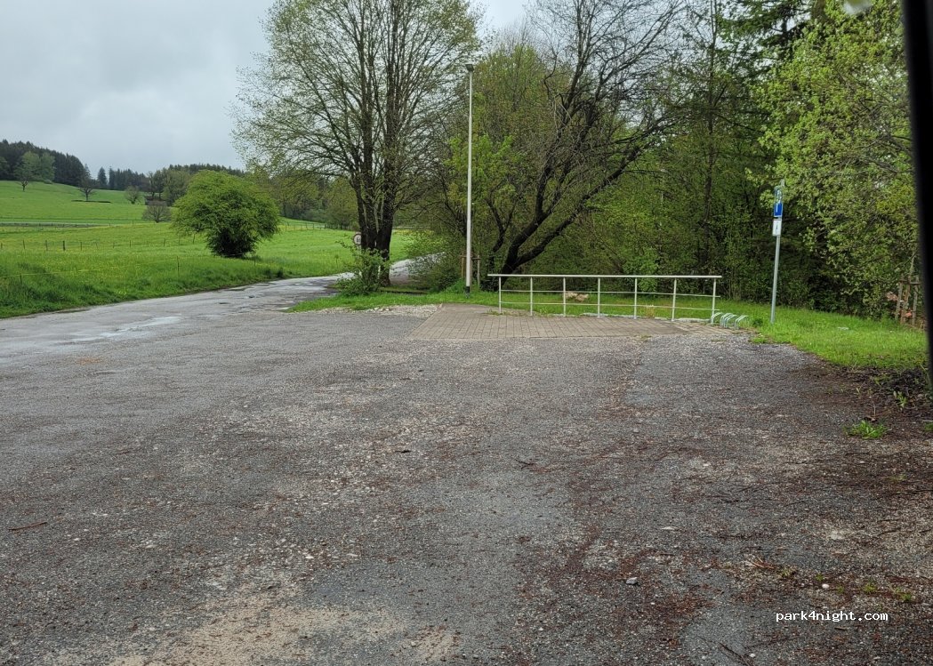 (82398) Polling - Steinbruchstrasse — foto