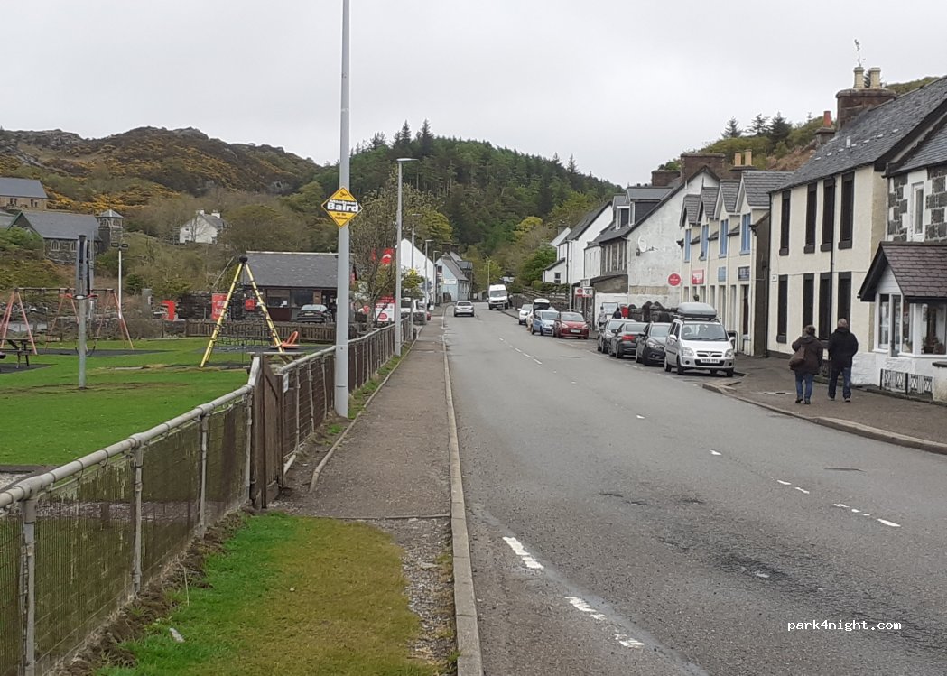 (IV27 4LQ) Lochinver - Culag Road — foto 2