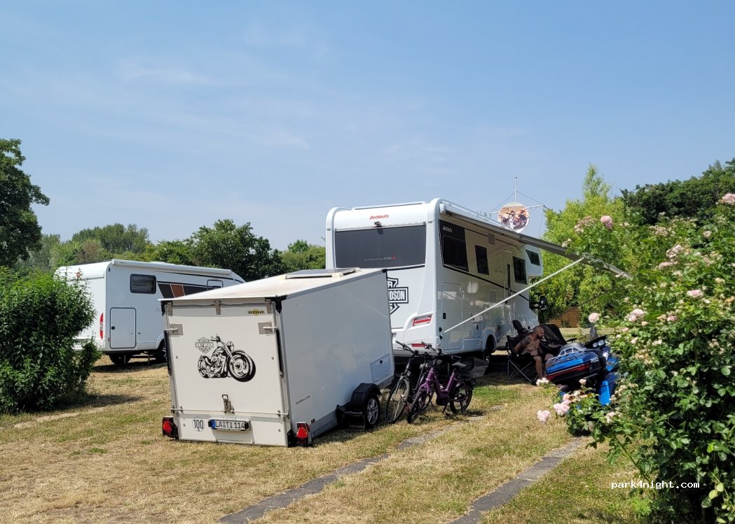Rheingau Campingplatz Geisenheim — foto