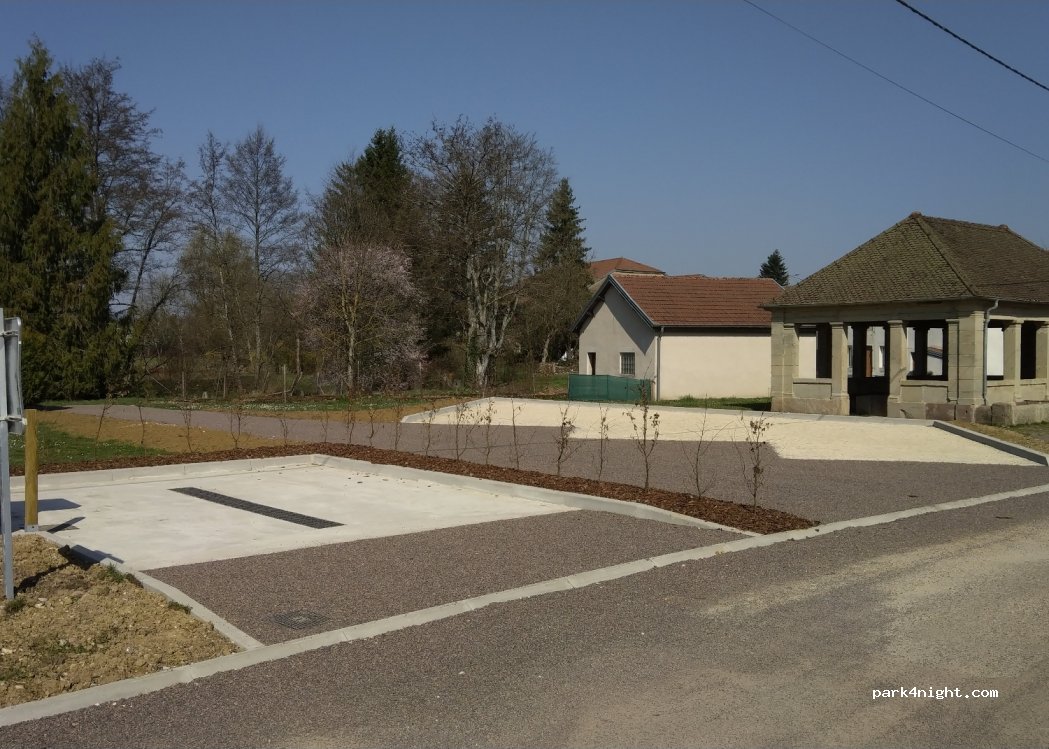 Aire de camping-cars Passavant-la-Rochère — foto