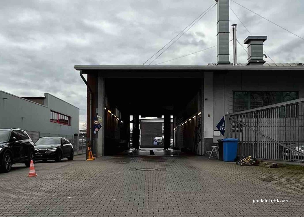 (41464) Neuss - 5-7 Ruwerstraße — foto