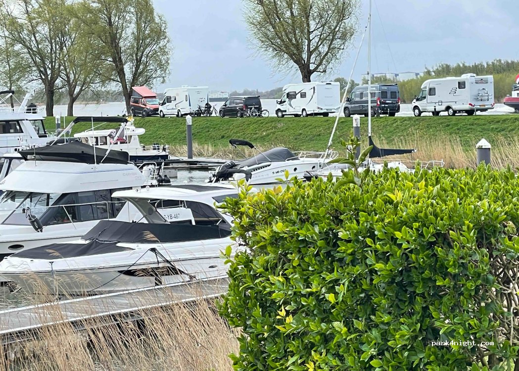 Recreatiepark de Oude Maas — foto 3