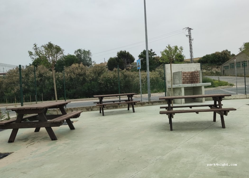 (26510) Pradejón - 2 Calle Julián Ezquerro Serrano — foto