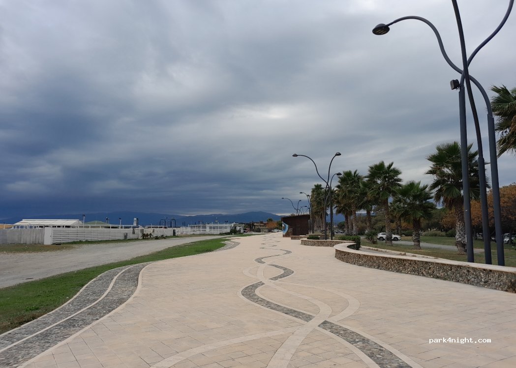 (88100) Catanzaro - 4 Via Gaspare Toraldo — foto 3