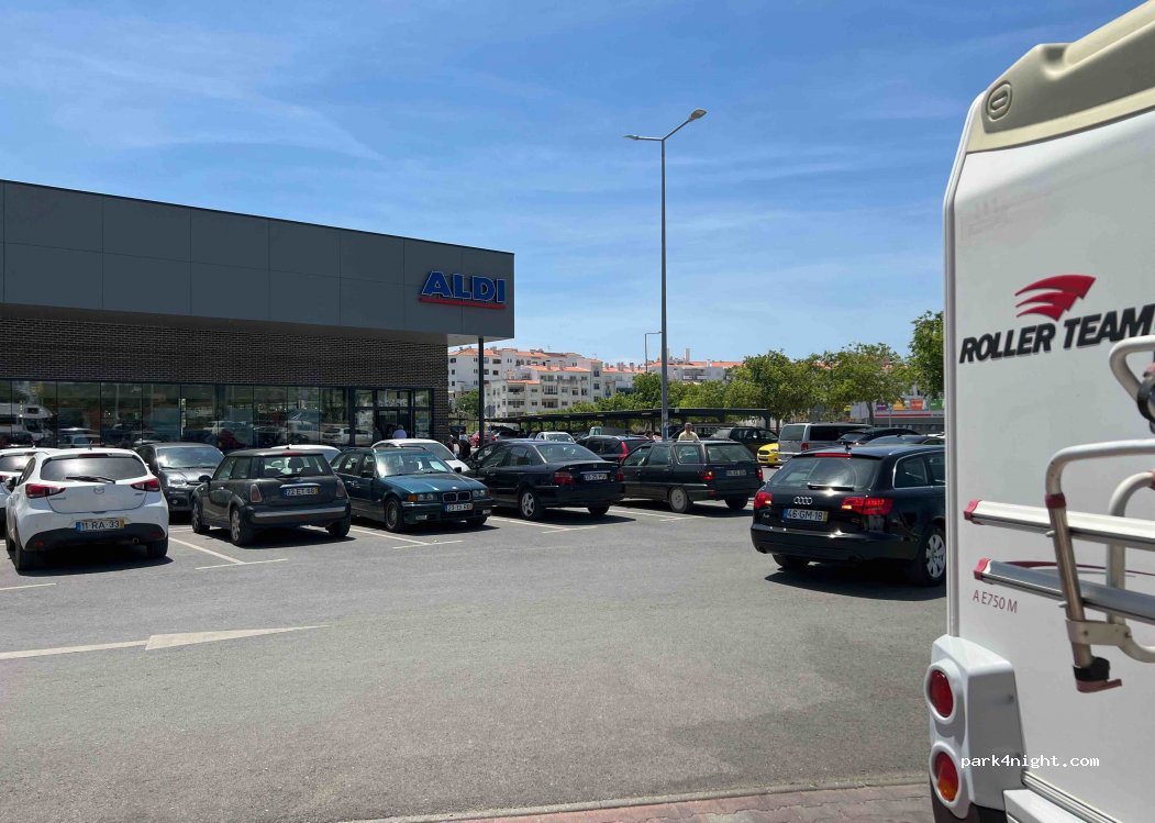 (8600-710) Lagos - 316 Rua do Parque Residencial Cerro das Mós — foto