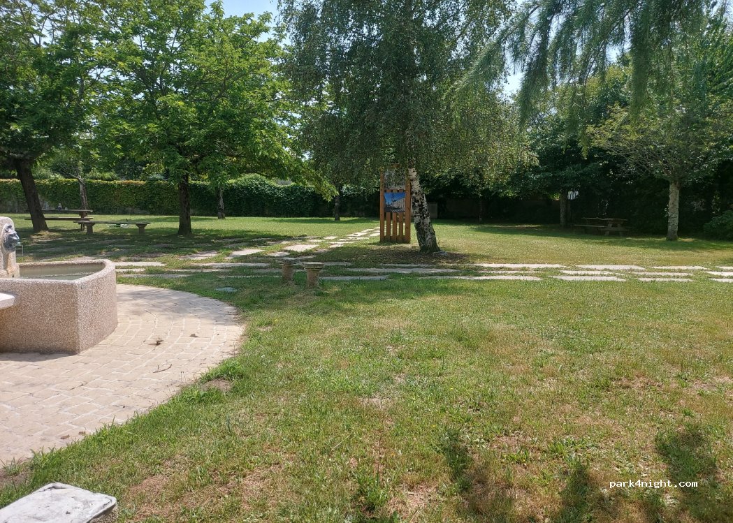 (33820) Saint-Aubin-de-Blaye - 656 Avenue de la Liberté — foto 2