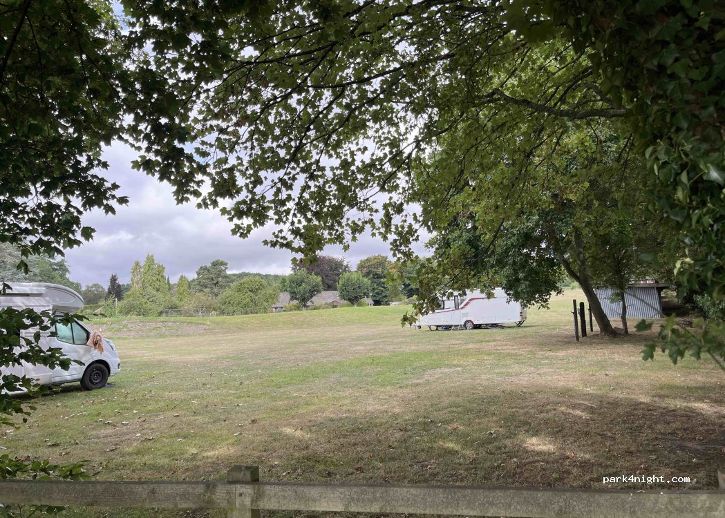 Rhodeside Cl, Caravan & Motorhome Club — foto 2