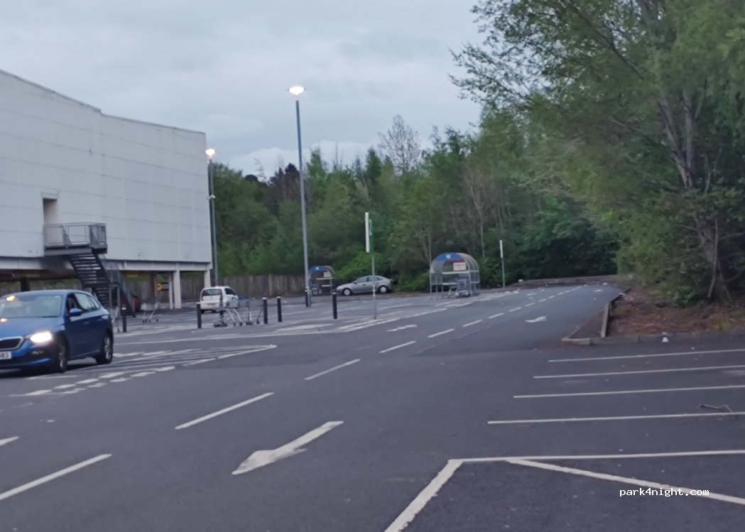 (BT8 6PZ) Belfast - Newtownbreda Road — foto 3