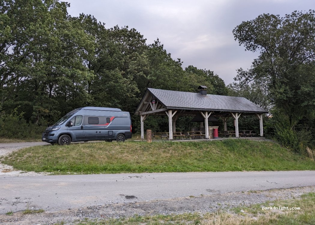 (6870) Saint-Hubert - Rue de la Supinette — foto 4