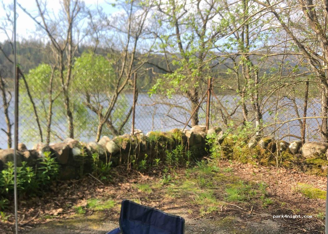 (FK17 8HX) Trossachs - A821 — foto