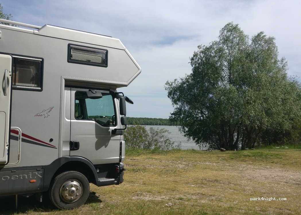 (927135) Giurgeni - Unnamed Road — foto