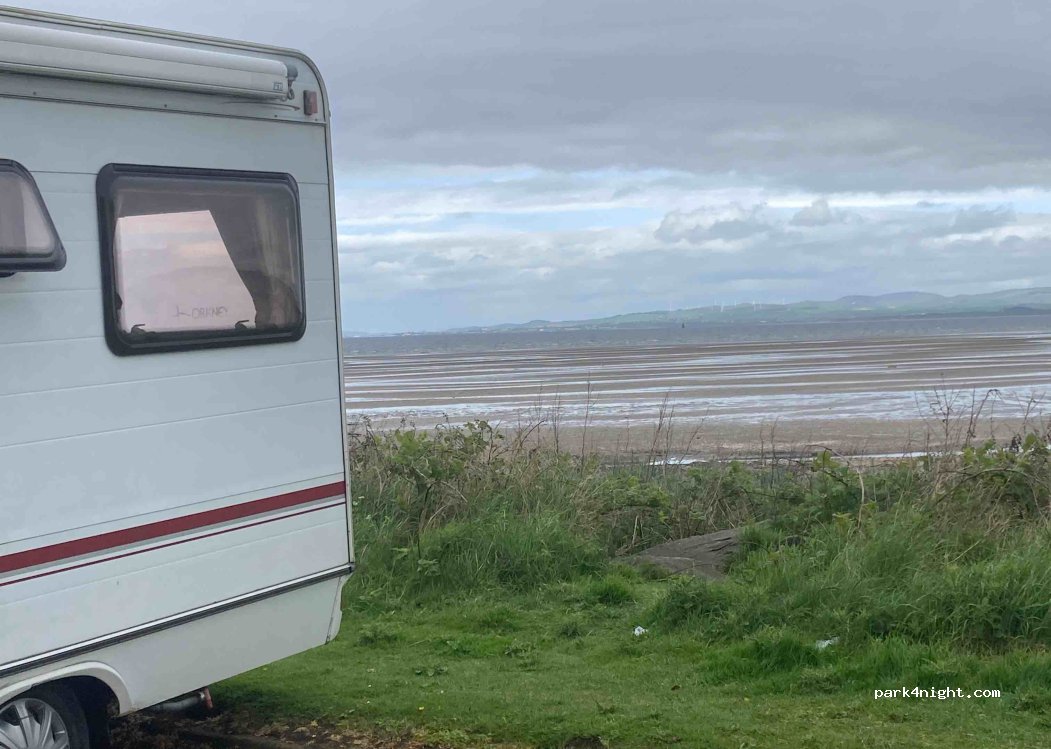 (KA10 6QT) Troon - 14 North Shore Road — foto 4