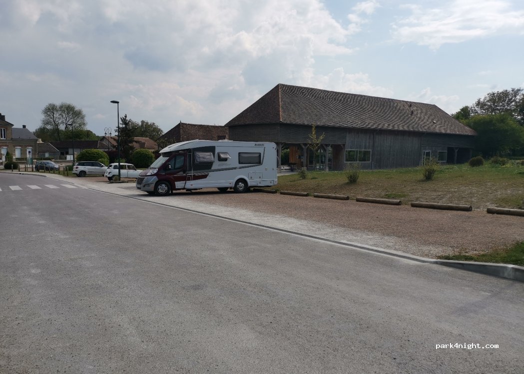 (10220) Dosches - 3 Rue de la Côte aux Suisses — foto