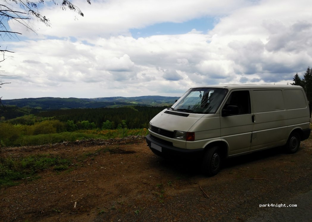 (81260) Angles - Route de Farguès — foto