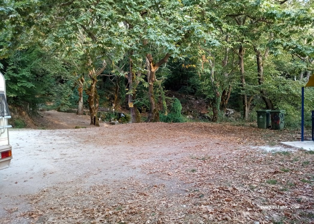 (421 00) Koziakas - Unnamed Road — foto 2