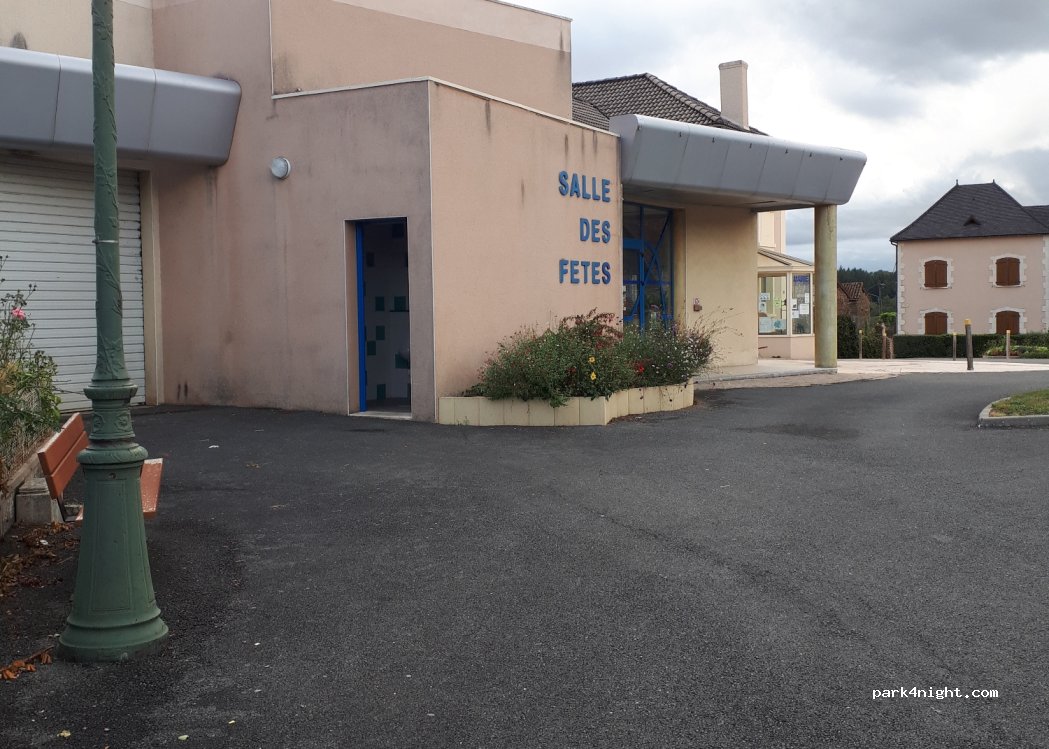 (24800) Saint-Jory-de-Chalais - 13 Route du Château d'Eau — foto 3
