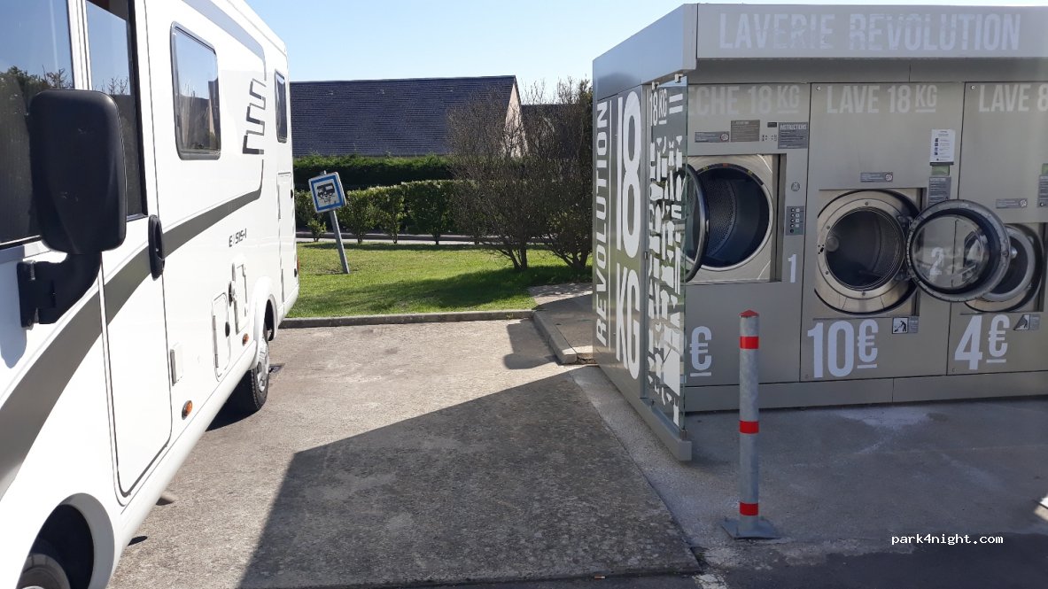 (50440) Beaumont-Hague - Rue des Tohagues — foto 2