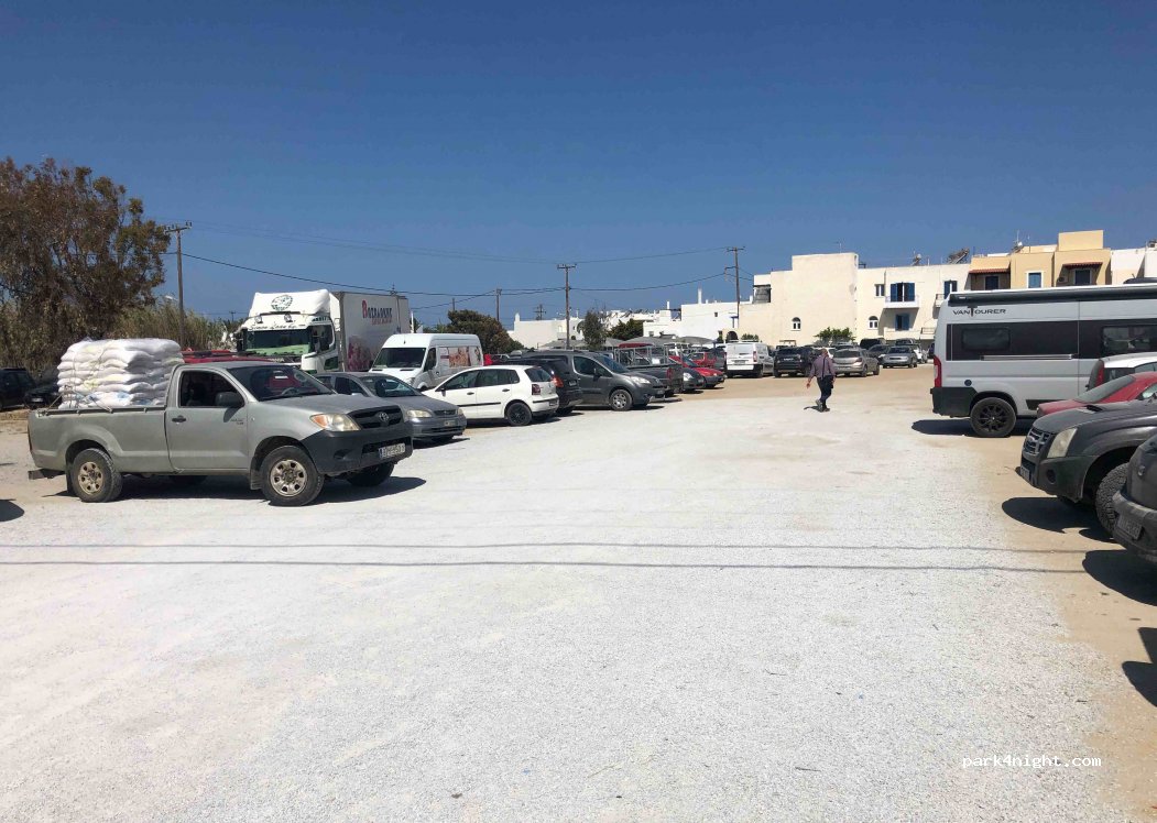 (843 00) Naxos - Unnamed road — foto