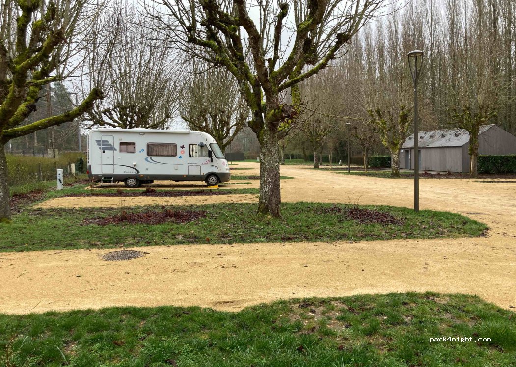 (37150) Chenonceaux - 1 Rue de la Fontaine aux Près — foto 4
