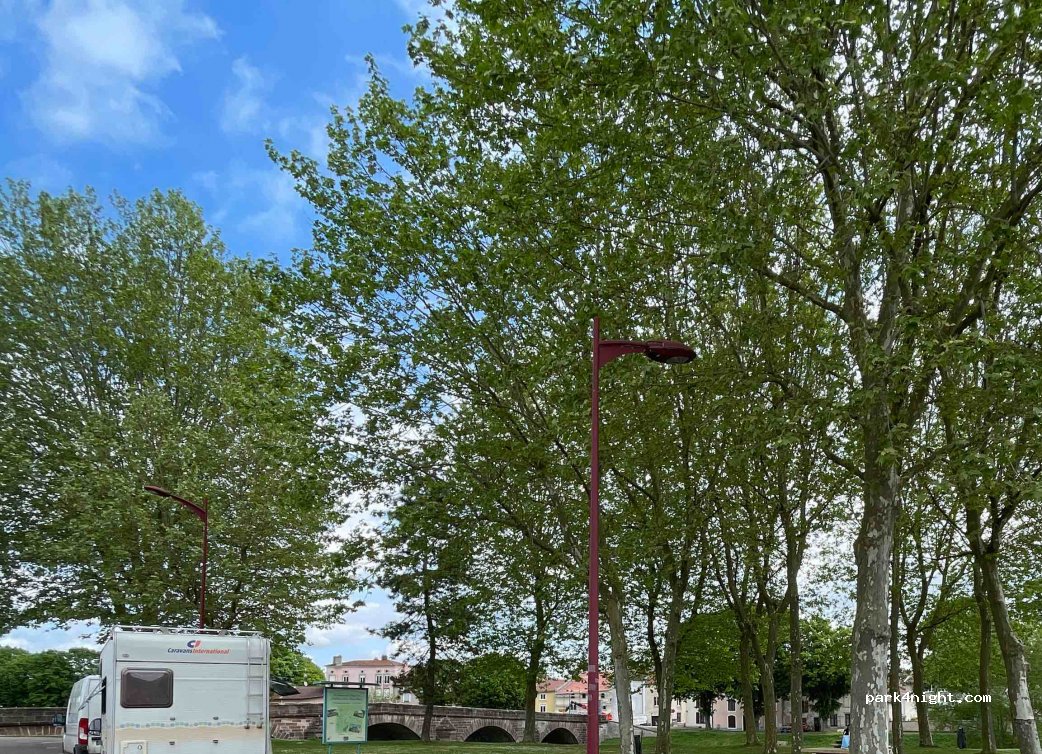 (88500) Mirecourt - 7 Rue Saint-Georges — foto