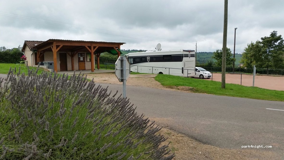 (71800) Saint-Christophe-en-Brionnais - Terre du Taillis — foto 2