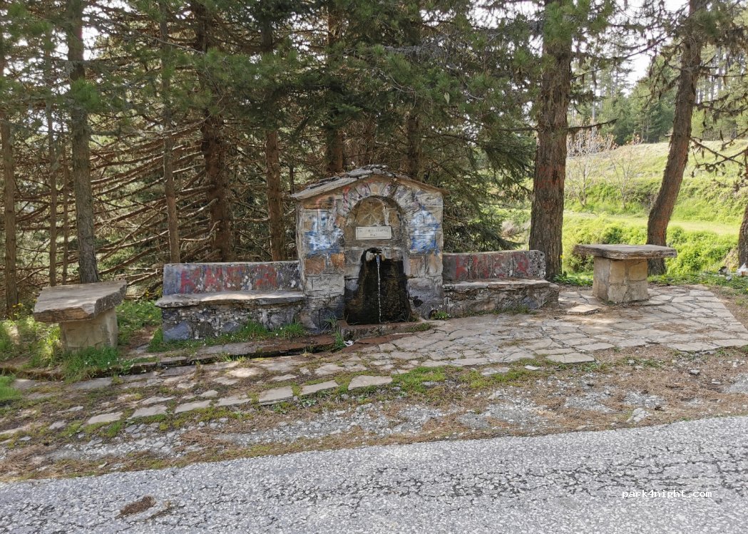 (230 64) Katafigio Parnonos - — foto