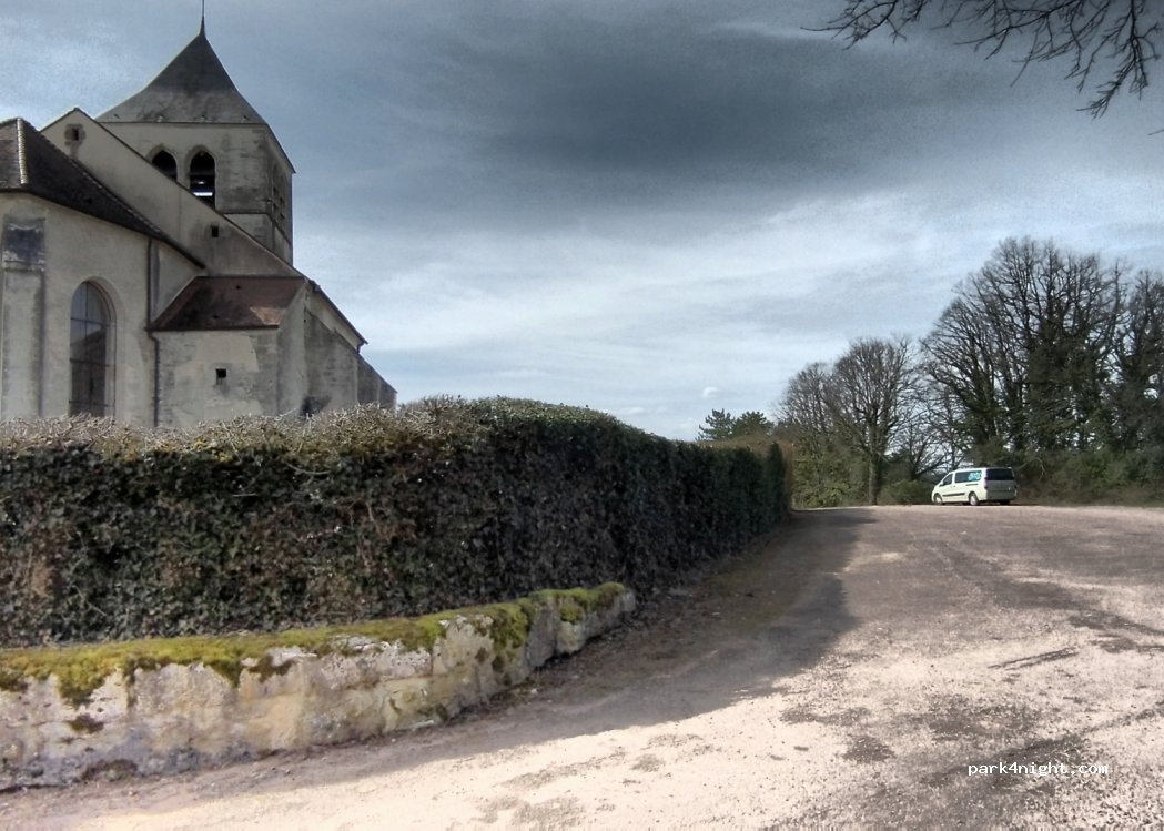 (21330) Poinçon-lès-Larrey - Unnamed Road — foto 3