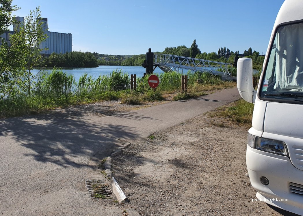 (89100) Saint-Denis-lès-Sens - Chemin du Port de Givet — foto