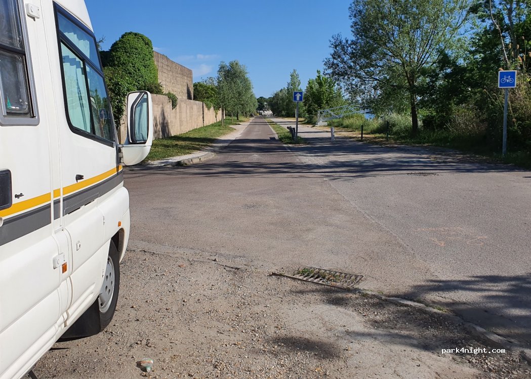 (89100) Saint-Denis-lès-Sens - Chemin du Port de Givet — foto 2