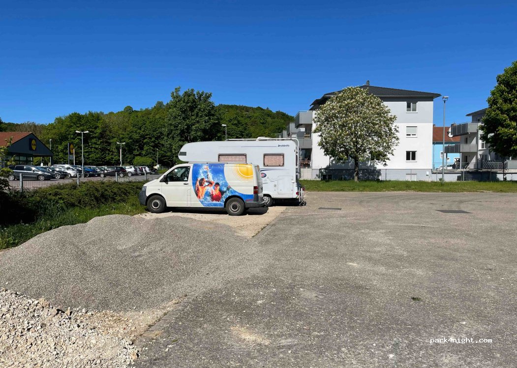 (91757) Treuchtlingen - 49 Kanalstraße — foto