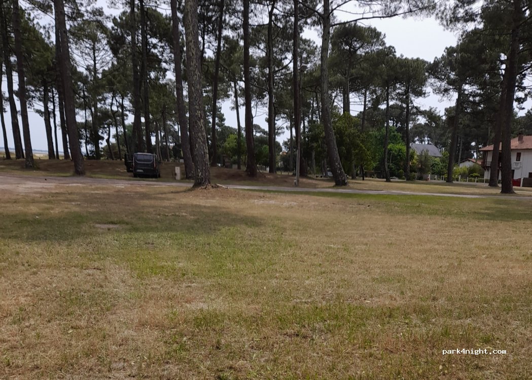 (33950) Lège-Cap-Ferret - 24 Avenue Jules Ferry — foto 3