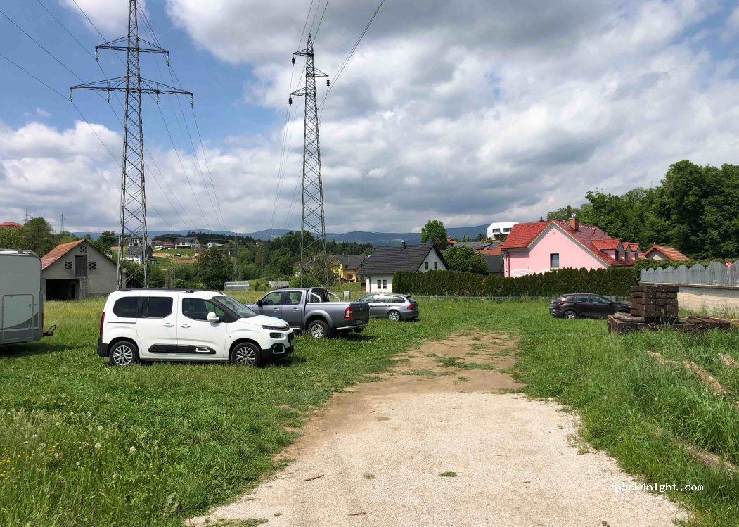 (3210) Slovenske Konjice - 5 Ob potoku — foto 2