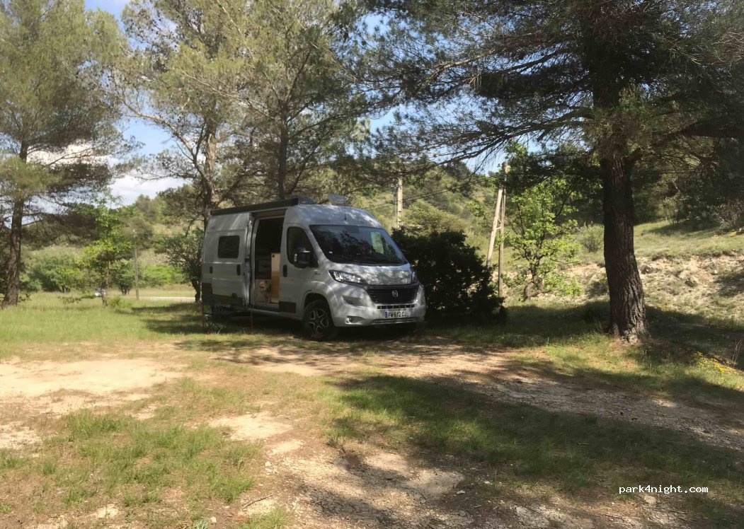 (83640) Plan-d'Aups-Sainte-Baume - D2 — foto
