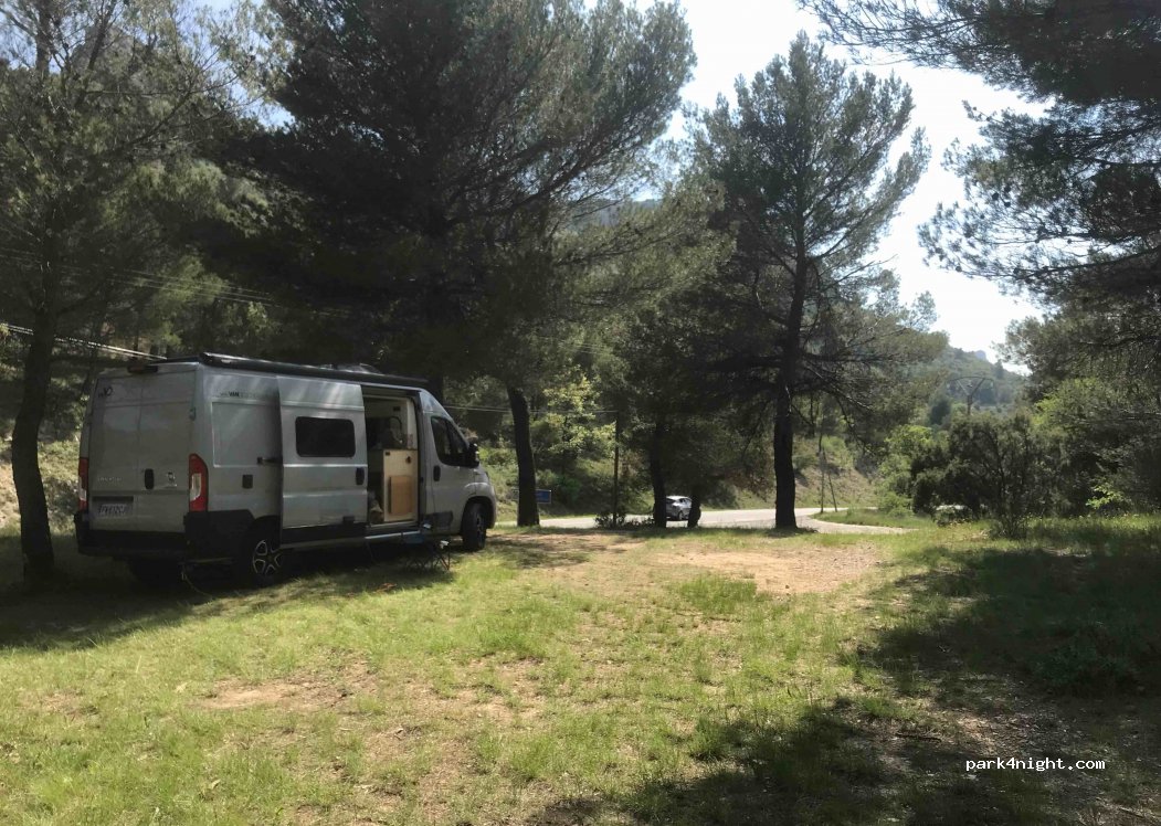 (83640) Plan-d'Aups-Sainte-Baume - D2 — foto 3