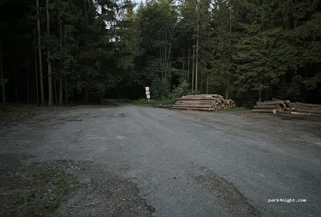 (582 23) Havlíčkova Borová - Unnamed Road — foto 4