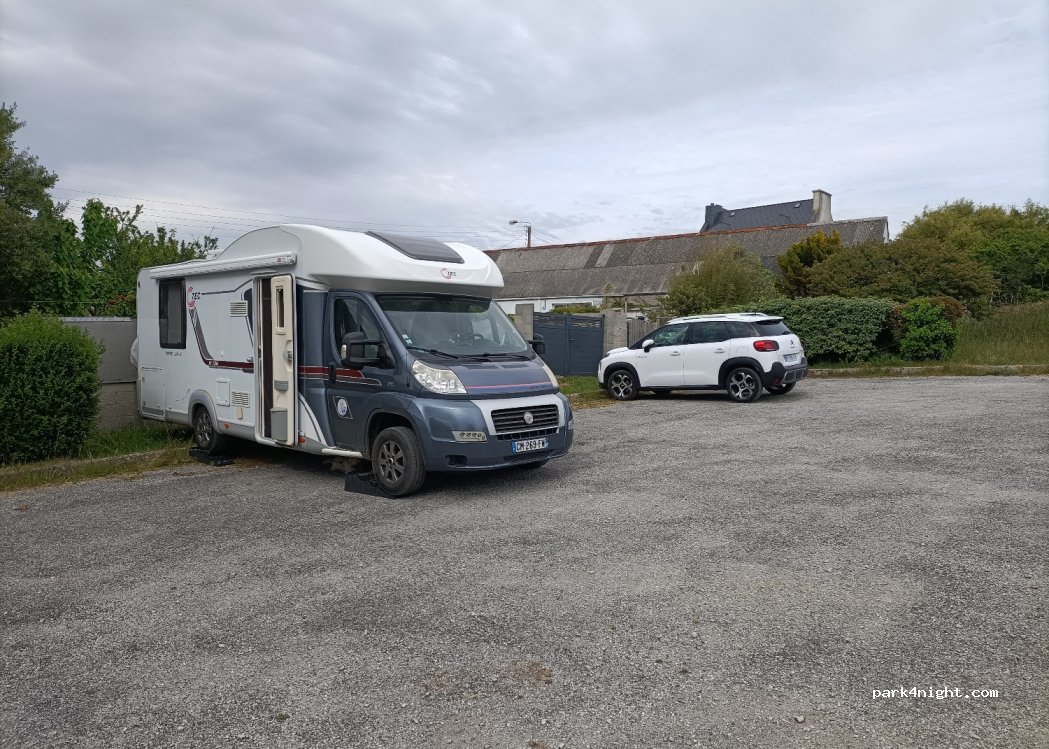 (29570) Camaret-sur-Mer - 14 Rue du Chanoine Bossennec — foto