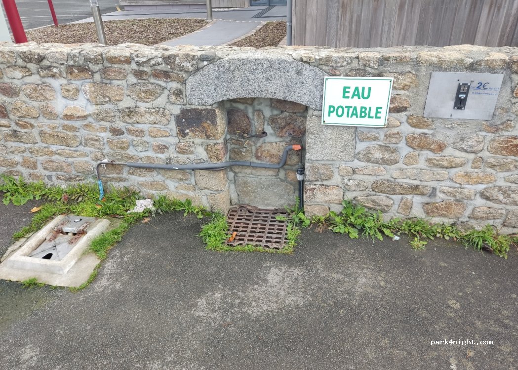 (50740) Carolles - Rue des Jaunets — foto 3