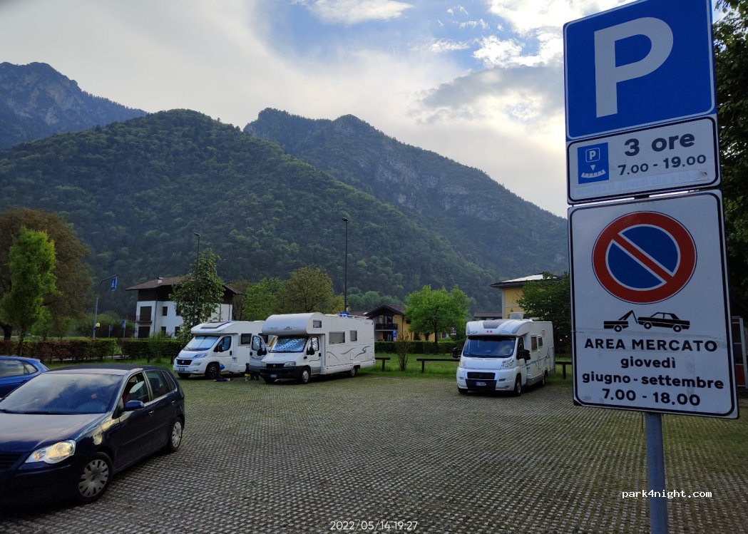 (38067) Pieve di Ledro - Via Alzer — foto
