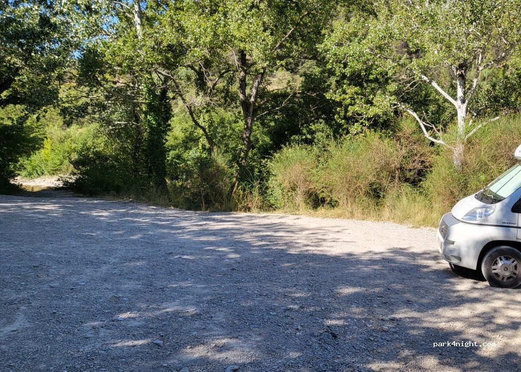 (26110) Aubres - Chemin des Pilles — foto 3