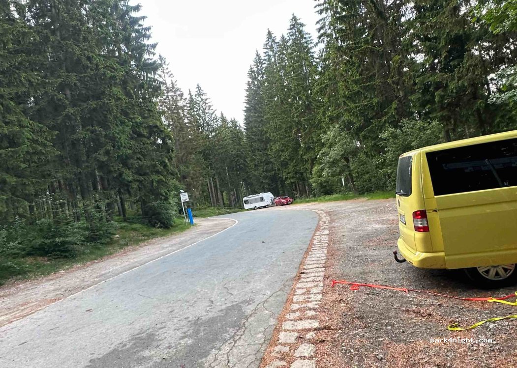 (95686) Fichtelberg - Unnamed road — foto
