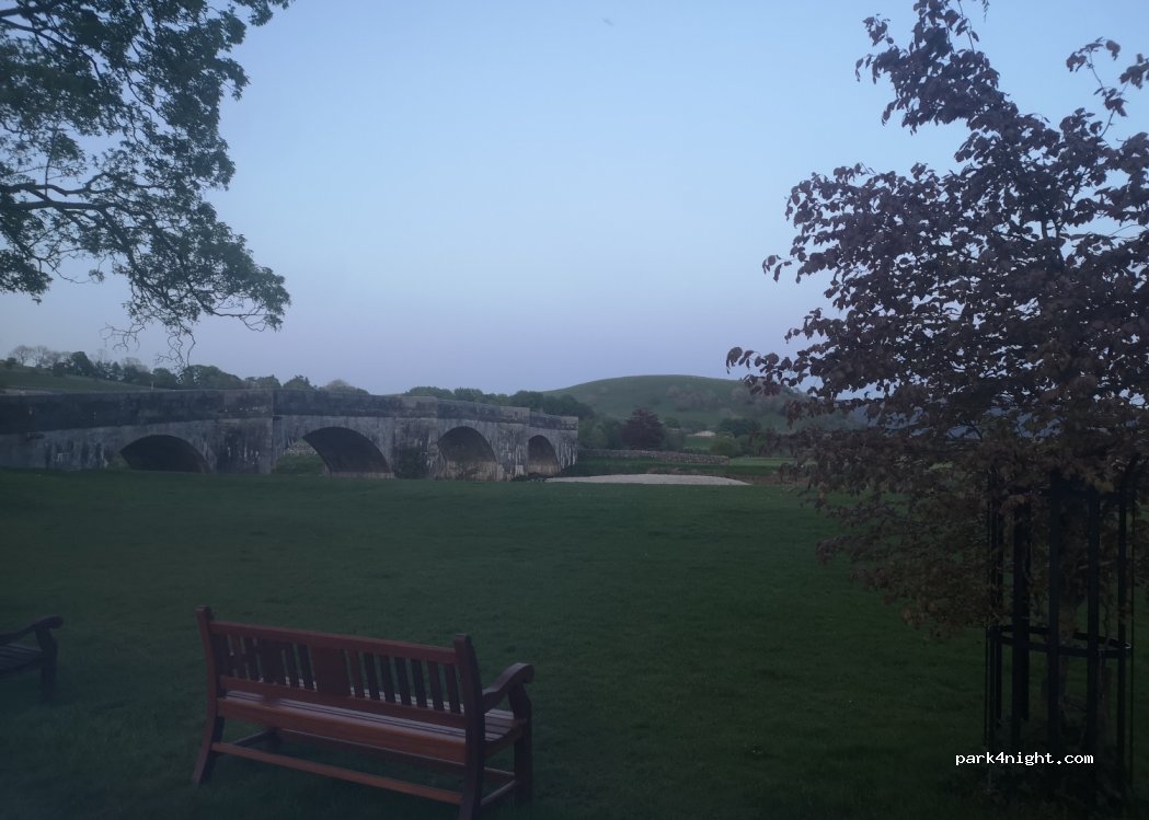 (BD23 6BU) Burnsall - B6160 — foto